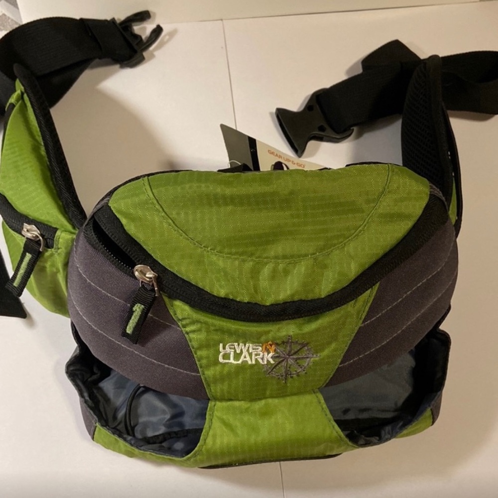 Lewis n Clark hydration waist pack